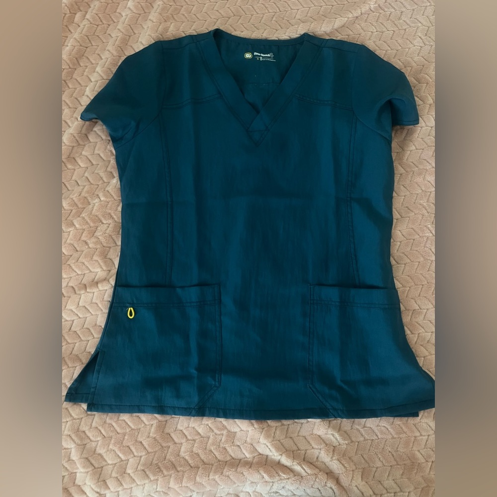 Wonder Wink Scrub Top
